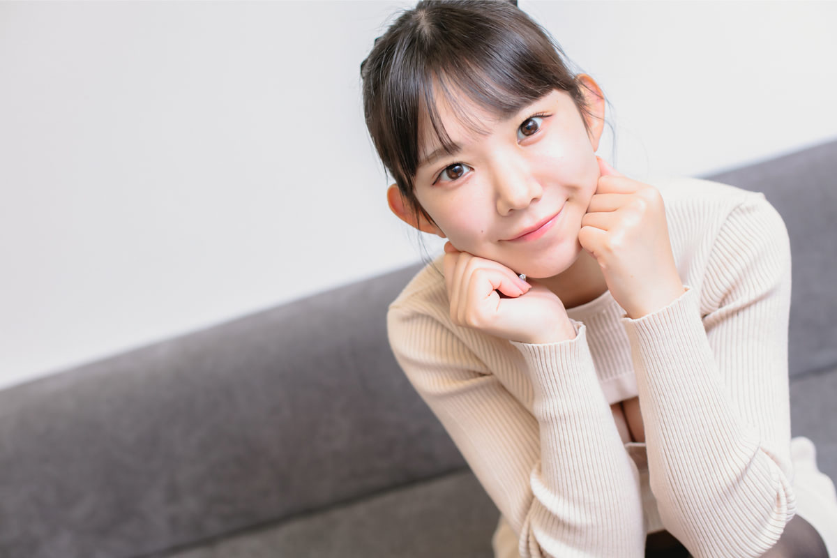 街撮り　ロリ 長澤茉里奈が語る、“合法ロリ”で損すること「シンプルにモテない（笑）」 | ENTAME next - アイドル情報総合ニュースサイト