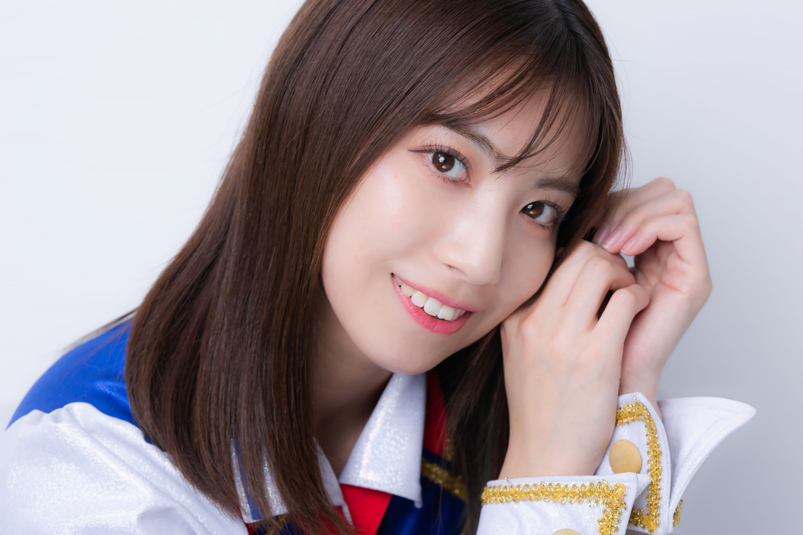 荒井優希 現在 _ 荒井優希1st写真集 無敵の素顔【電子特典付き】 – PBNSX