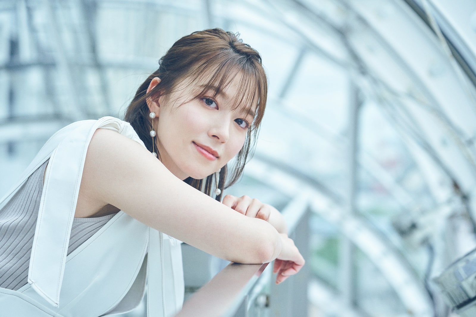 阿部華也子 グラビア