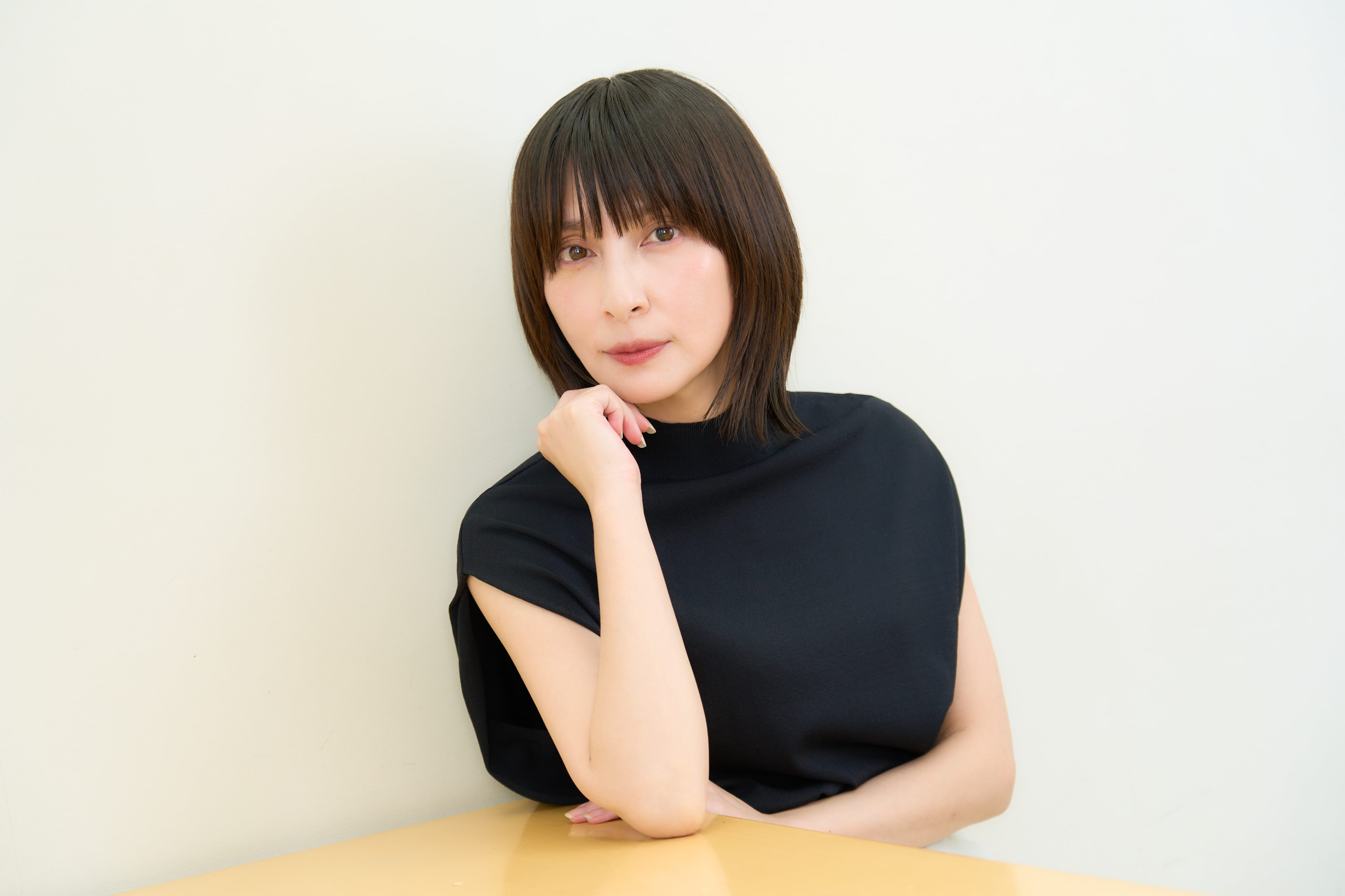 奥菜恵が15年ぶりに写真集発売「まさかこのタイミングでオファーが、気張らずそのままの姿を」 ENTAME next アイドル情報総合