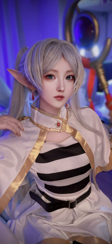 二次元すぎるビジュアルに驚愕…しょこら、『葬送のフリーレン』コスプレ姿が「綺麗すぎます」 | ENTAME next - アイドル情報総合 ...