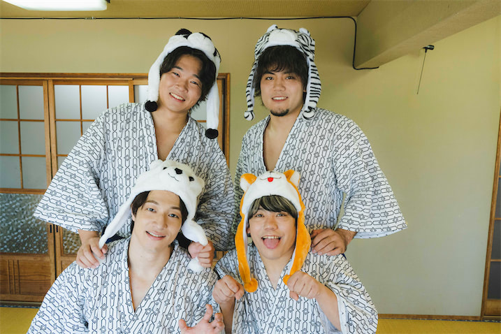 DDTプロレス 交差する熱波 サウナカミーナ 集合アクリルスタンド