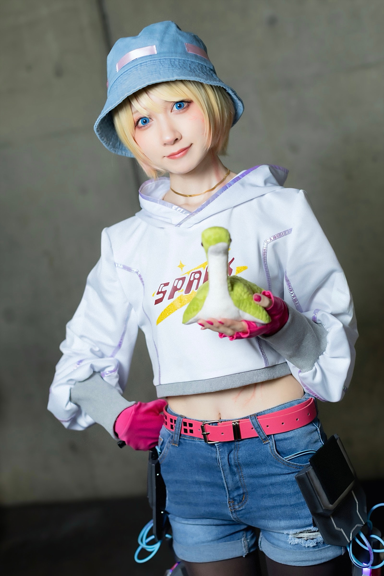 Nanakusa, qui attire l’attention au TGS2025, est une employée de bureau et une cosplayeuse. « Les jeux et le cosplay sont les trois piliers de la vie. » | ENTAME next – Site d’actualité générale d’informations sur les idoles
