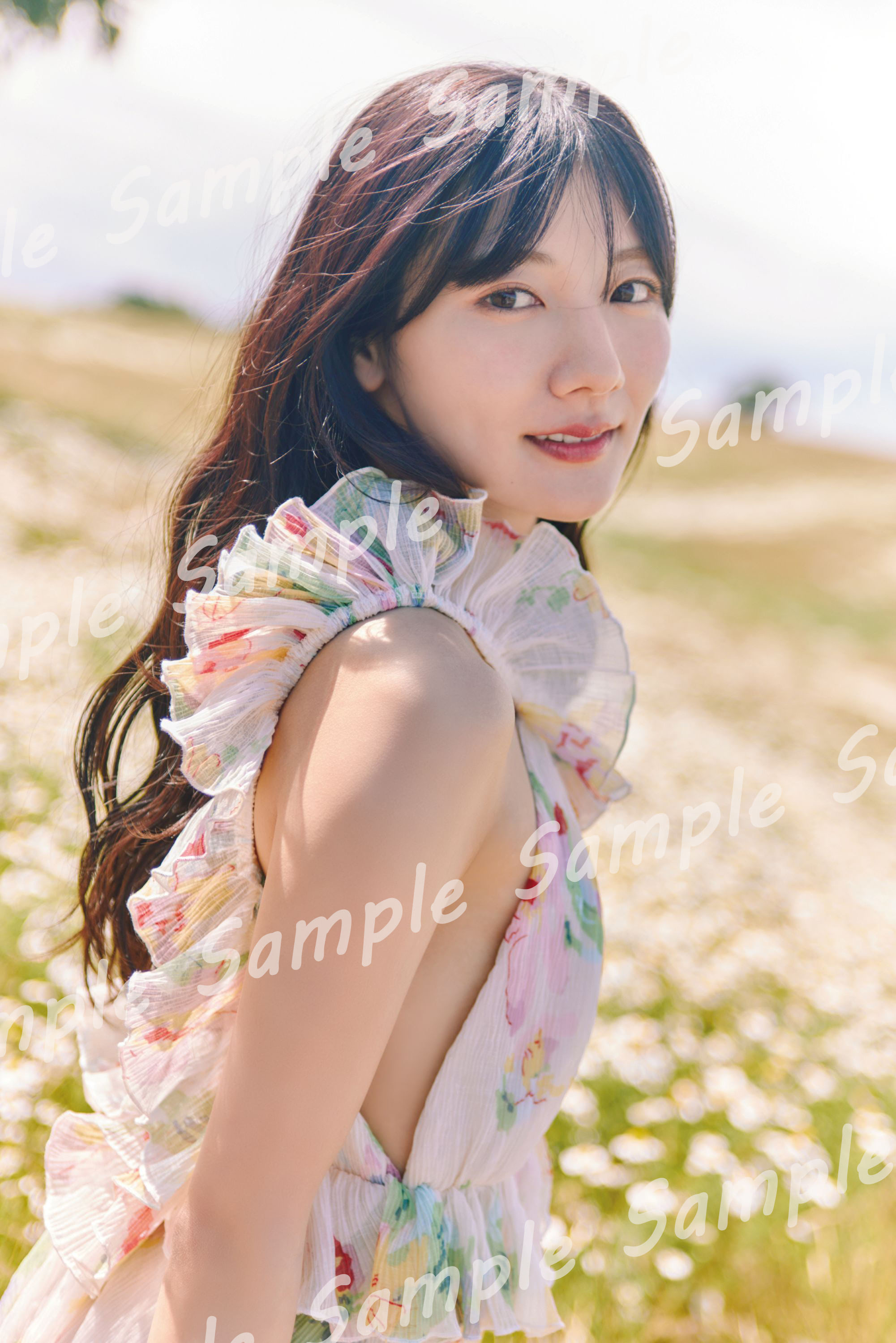 日向坂46 河田陽菜、2nd写真集『テイクオフ』封入特典ポストカードの