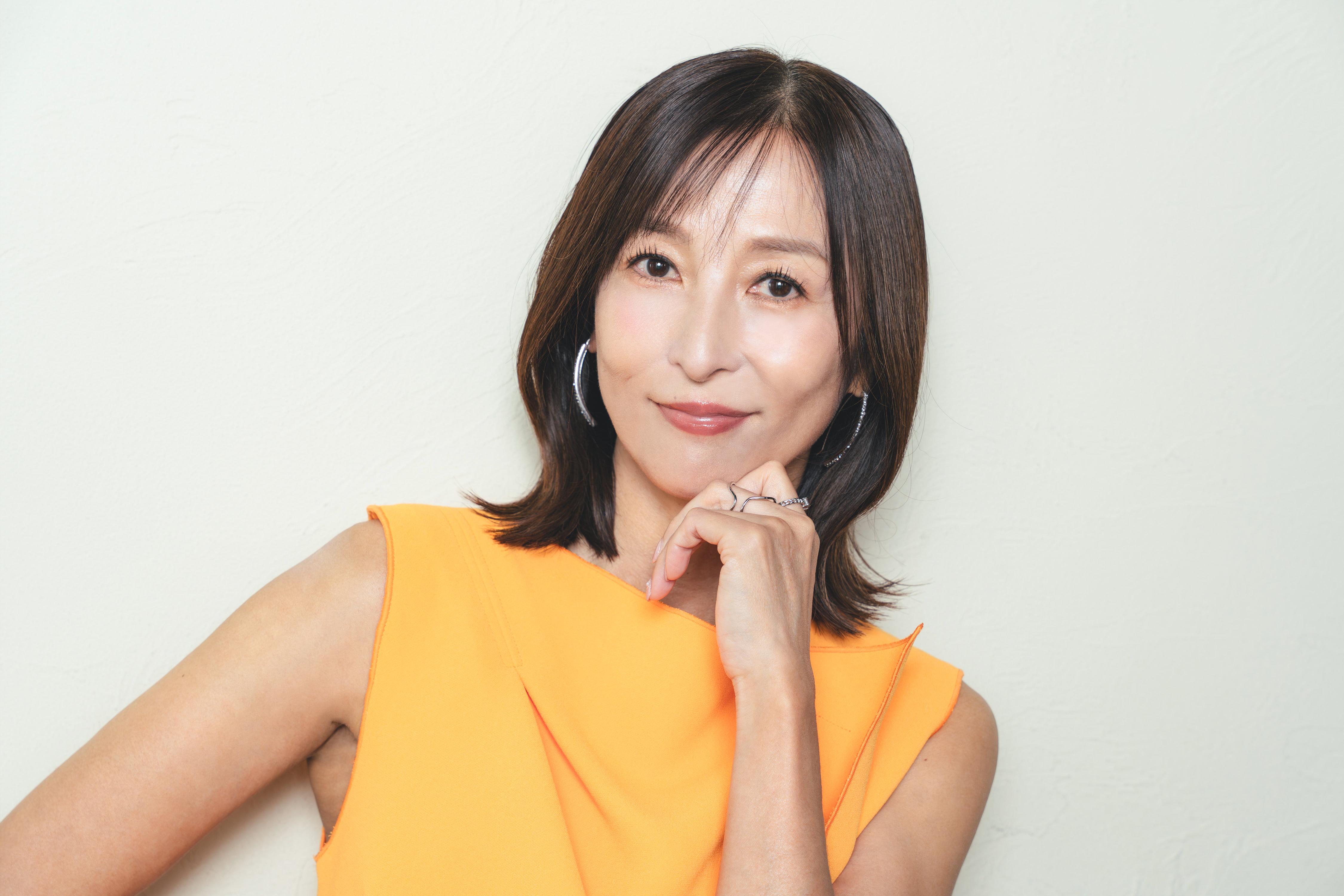 かとうれいこ、26年ぶりグラビア復帰を後押しした「同世代の女性が見ても素敵と思える写真を」 | ENTAME next - アイドル情報総合 ...