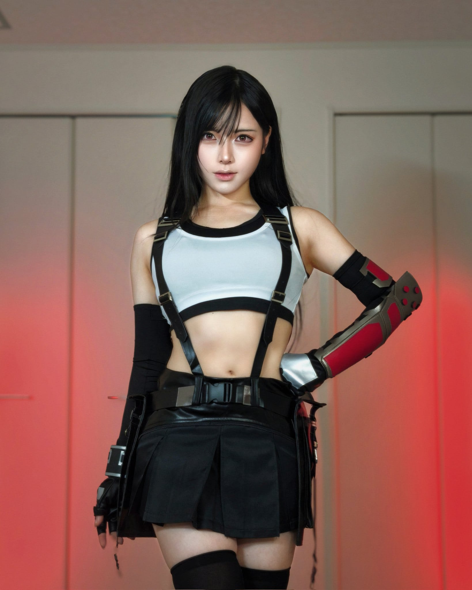 再現度高すぎ」フォロワー700万人インフルエンサーが魅せた『FF7