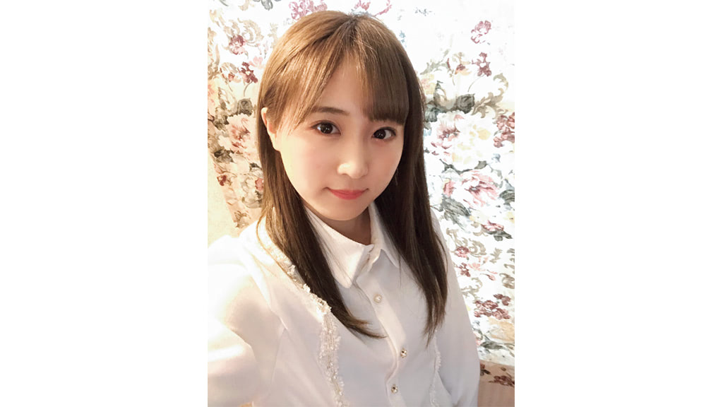 【非売品】 AKBチーム8 坂口渚沙/佐藤七海 ☆２Sチェキ☆【激レア】 AKB48 チーム8 in 坂口渚沙 写真 VILLAGE VANGUARD 巫女 1種