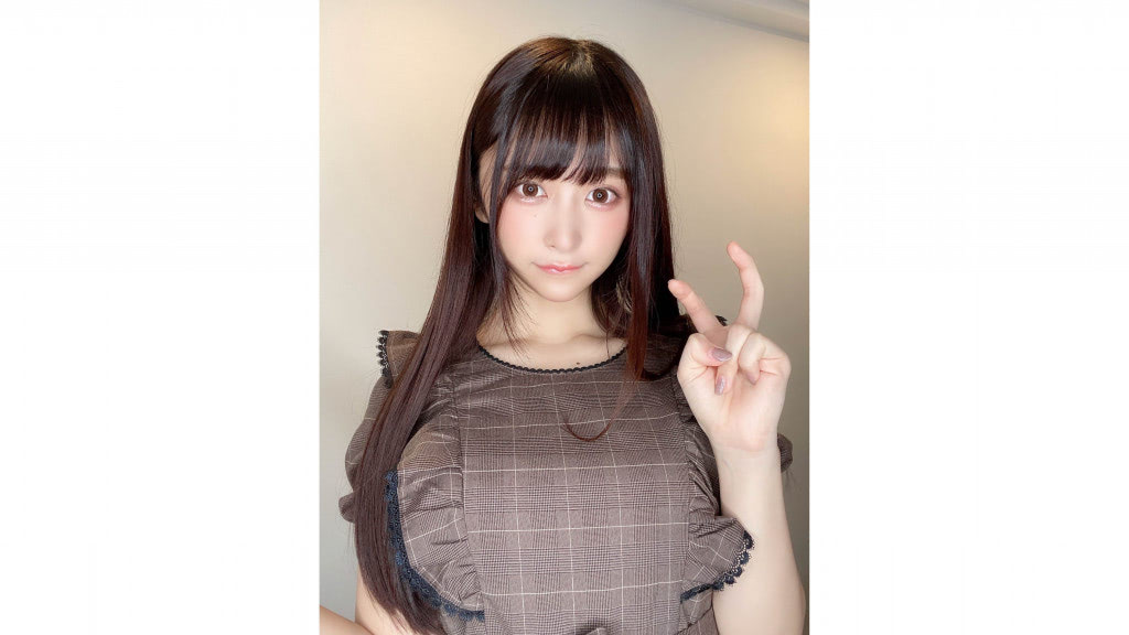 巨乳探偵 尾上若葉- 抗うことのできない魅力を持つ彼女の巨乳が真実を解き明かす視覚的な饗宴